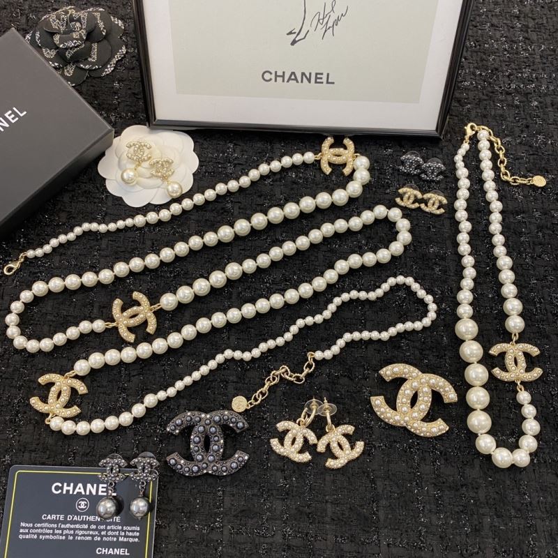 Chanel Necklaces